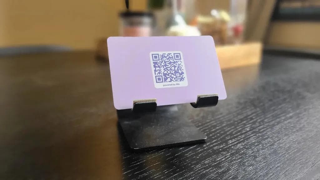 Dot NFC-Visitenkarte